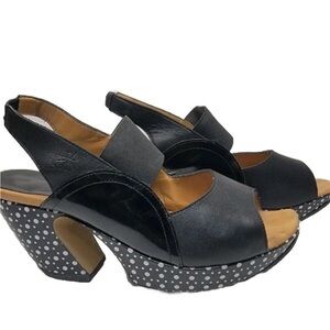 John Fluevog Propel Platform Slingback Dots Open Toe Sandal Size 7 Bohemian